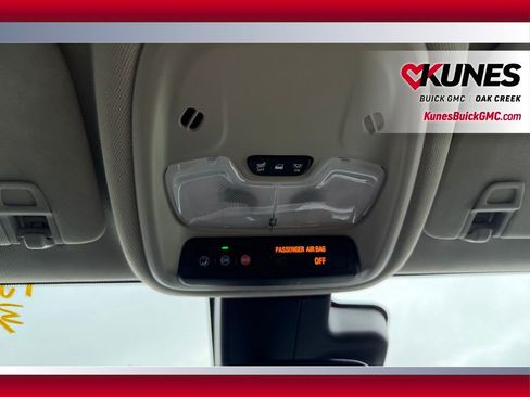 Used 2025 Buick Encore GX Preferred FWD image 21