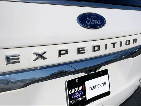Certified 2024 Ford Expedition Max Limited image 31