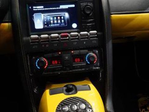 Used 2004 Lamborghini Gallardo AWD/4WD image 35
