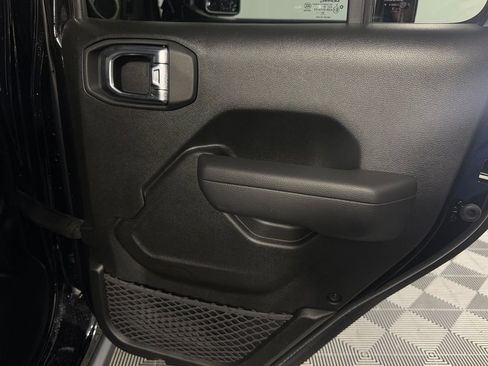Certified 2025 Jeep Wrangler Unlimited Sport AWD/4WD image 28