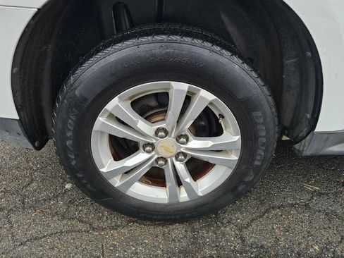Used 2011 Chevrolet Equinox LT w/ Driver Convenience Package image 14
