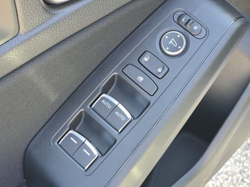 Certified 2026 Honda Civic LX image 25