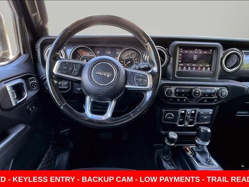 Used 2021 Jeep Wrangler Unlimited Sahara AWD/4WD image 8