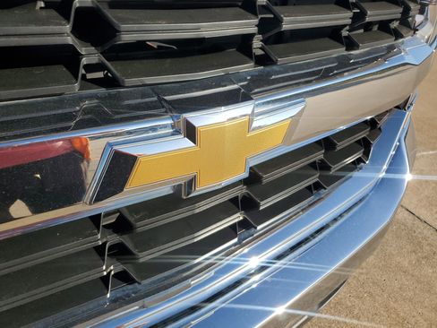 Used 2017 Chevrolet Silverado 1500 LT w/ All Star Edition image 36