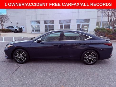 Certified 2025 Lexus ES 300h w/ Premium Package image 4