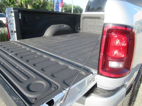 Used 2026 RAM 2500 Big Horn AWD/4WD image 9