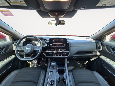 Used 2023 Nissan Pathfinder Rock Creek image 13