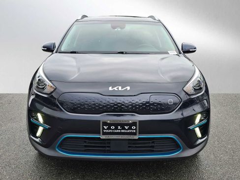Used 2022 Kia Niro EX w/ Cold Weather Package image 8