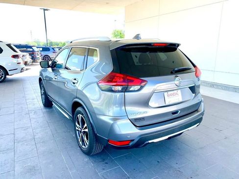 Used 2020 Nissan Rogue SV w/ Premium Package image 7