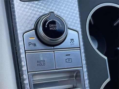 Used 2023 Genesis G70 3.3T w/ Sport Prestige Package image 24