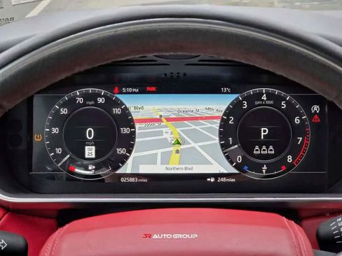 Used 2021 Land Rover Range Rover Sport HST image 14