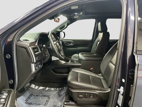 Used 2024 Chevrolet Tahoe Z71 w/ Luxury Package AWD/4WD image 22