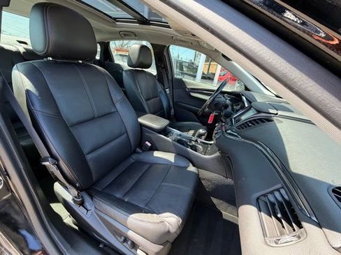Used 2017 Chevrolet Impala LT w/ Leather Package FWD image 13