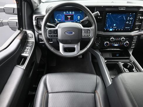 Used 2026 Ford F250 Lariat AWD/4WD image 14