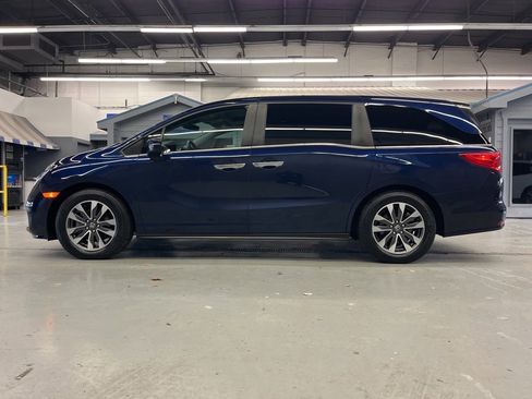 Used 2023 Honda Odyssey EX-L image 4