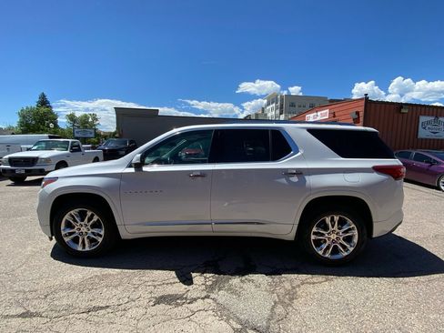 Used 2021 Chevrolet Traverse High Country w/ LPO, Floor Liner Package AWD/4WD image 6