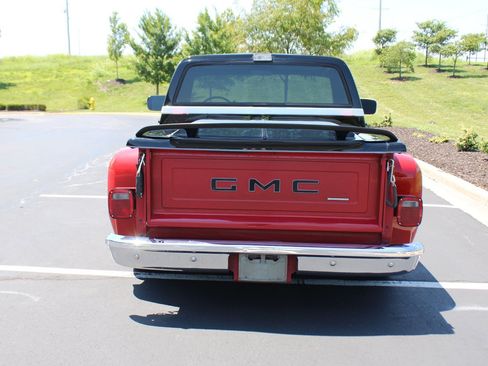 Used 1987 GMC Sierra 1500 2WD Regular Cab image 31