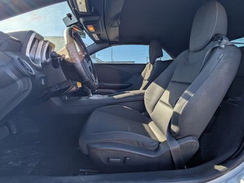 Used 2014 Chevrolet Camaro LT image 3