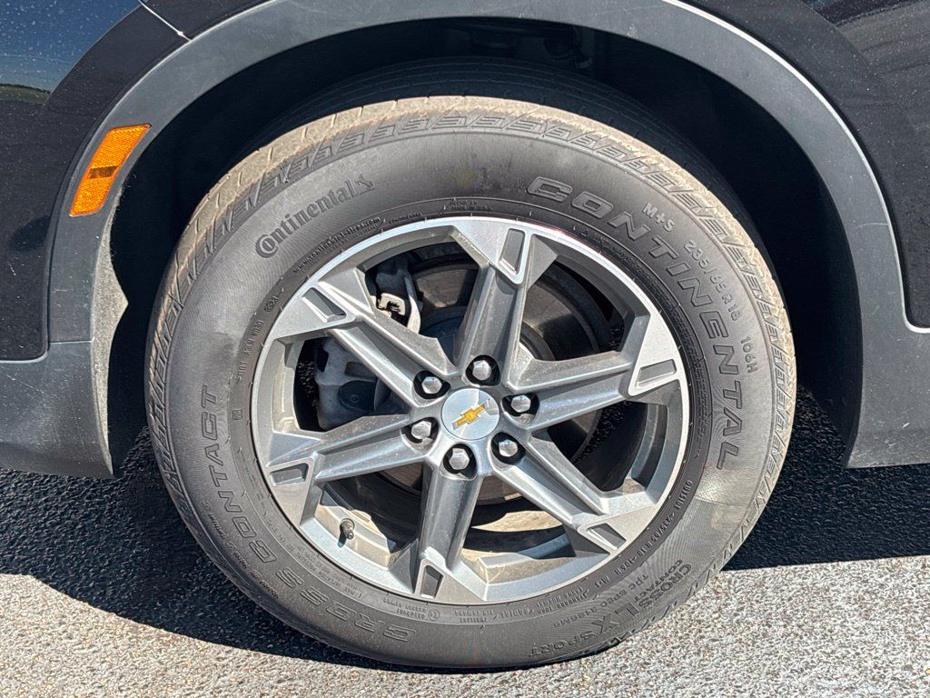 Used 2024 Chevrolet Blazer LT FWD image 26