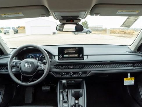 Used 2025 Honda Accord LX image 16
