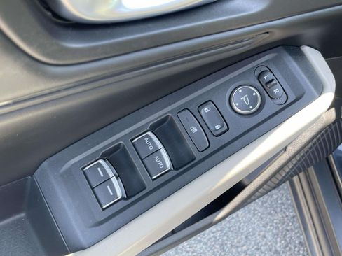 Used 2023 Honda Accord EX image 16