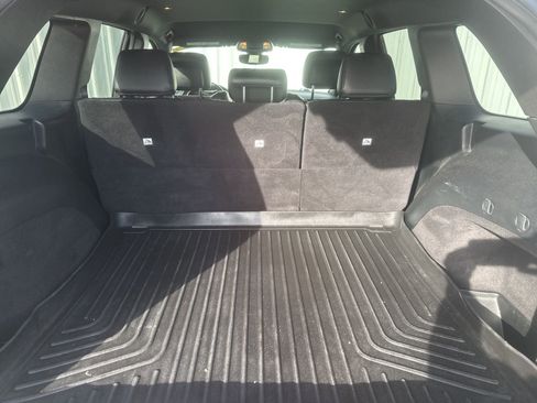 Used 2018 Jeep Grand Cherokee Limited image 18