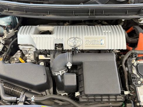 Used 2012 Toyota Prius Prime Advanced image 31