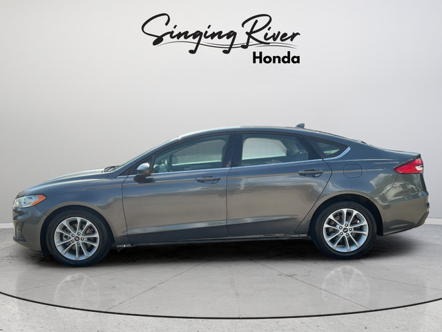 Used 2020 Ford Fusion SE FWD image 4