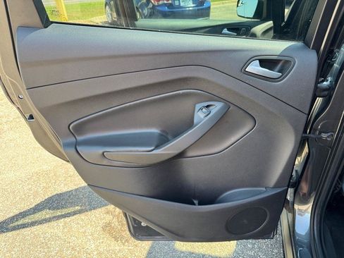 Used 2018 Ford Escape SE AWD/4WD image 19