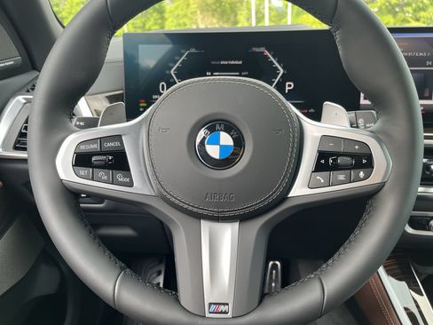 Used 2026 BMW X5 xDrive40i w/ M Sport Package AWD/4WD image 22