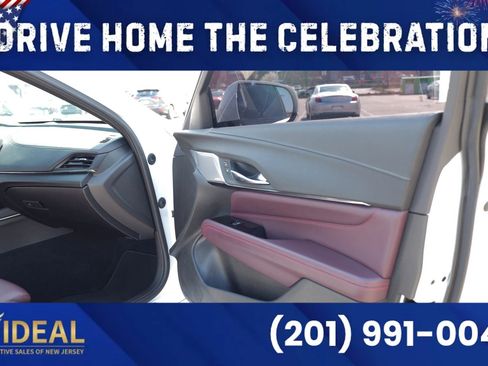 Used 2021 Cadillac CT4 V w/ Technology Package AWD/4WD image 37