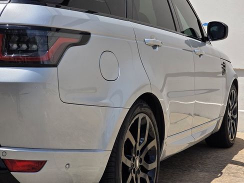 Used 2020 Land Rover Range Rover Sport HSE Dynamic image 40