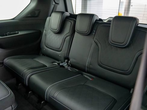 Certified 2026 INFINITI QX80 Autograph w/ Premium Cargo Package image 19