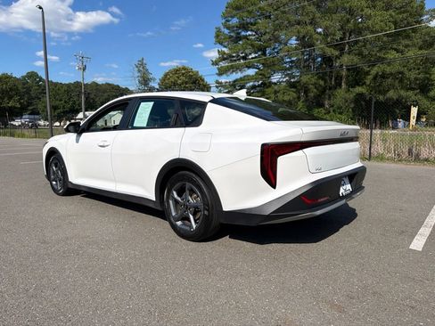 Used 2025 Kia K4 FWD image 7