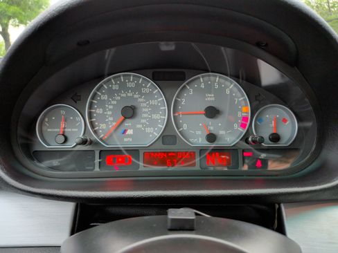 Used 2005 BMW M3 Coupe image 16