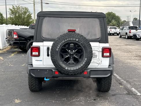 Used 2023 Jeep Wrangler Unlimited w/ Cold Weather Group AWD/4WD image 5