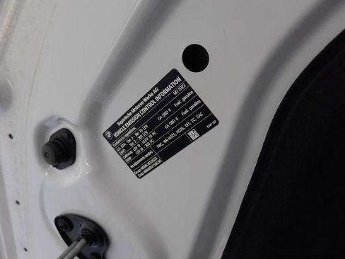 Used 2022 BMW 540i w/ M Sport Package image 36