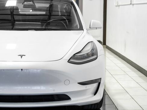 Used 2019 Tesla Model 3 Long Range RWD image 39