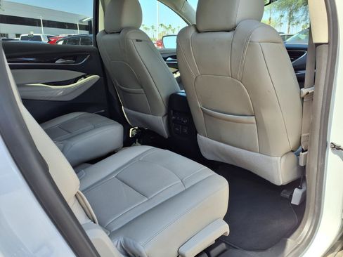 Used 2021 Buick Enclave Essence w/ Sound and Sites Package AWD/4WD image 13