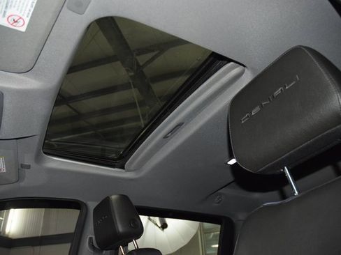 Used 2020 GMC Sierra 2500 Denali w/ Gooseneck/5TH Wheel Package image 44