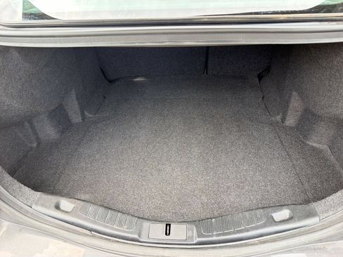 Used 2020 Ford Fusion SE FWD image 34