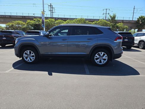 Used 2021 Volkswagen Atlas Cross Sport S image 8