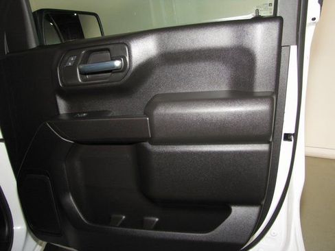 Used 2023 GMC Sierra 1500 Pro w/ Graphite Edition image 18