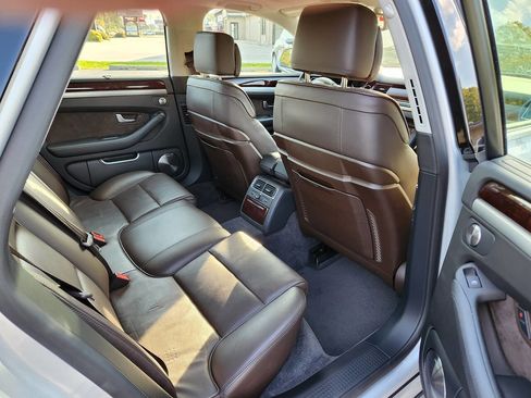Used 2008 Audi A8 4.2 image 10