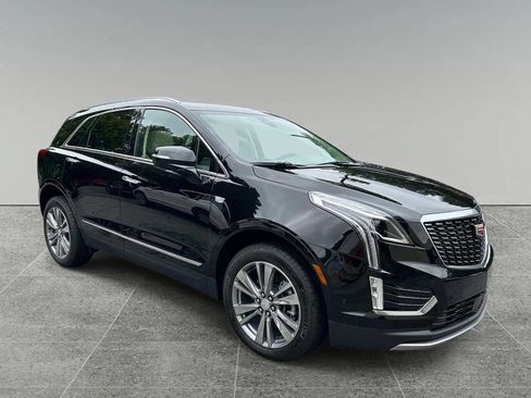 New 2026 Cadillac XT5 Premium Luxury w/ Driver Assist Package AWD/4WD image 7