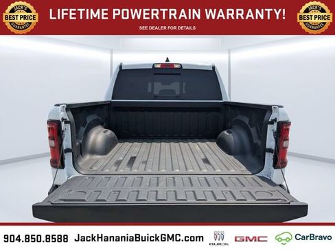 Used 2025 RAM 1500 Warlock AWD/4WD image 13