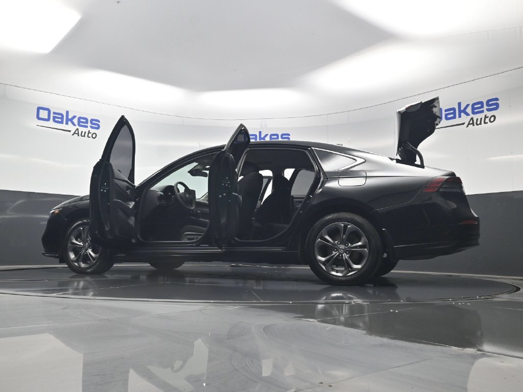 Used 2023 Honda Accord EX image 57