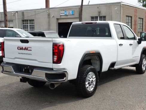Used 2024 GMC Sierra 2500 Pro image 3