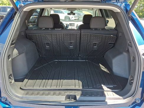 Used 2023 Chevrolet Equinox LT AWD/4WD image 28