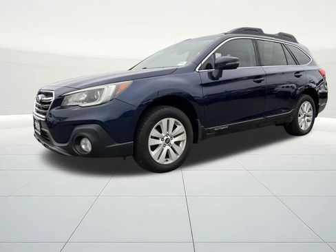Used 2018 Subaru Outback 2.5i Premium image 1